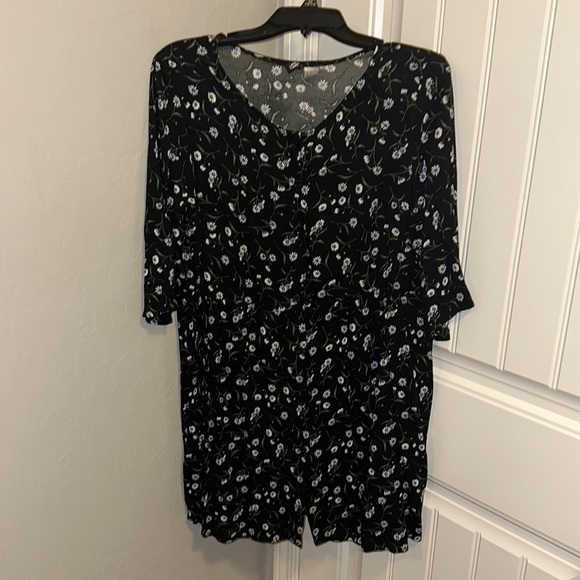 H&M dress - Picture 2 of 3